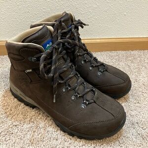 Cabela's by Meindl Men’s Boots 9D Wide Hiking Dark Brown Traction Rugged